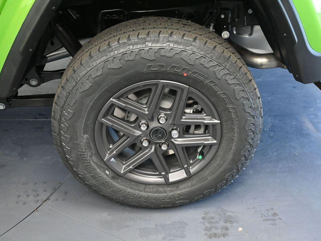 new 2026 Jeep Gladiator car, priced at $49,006