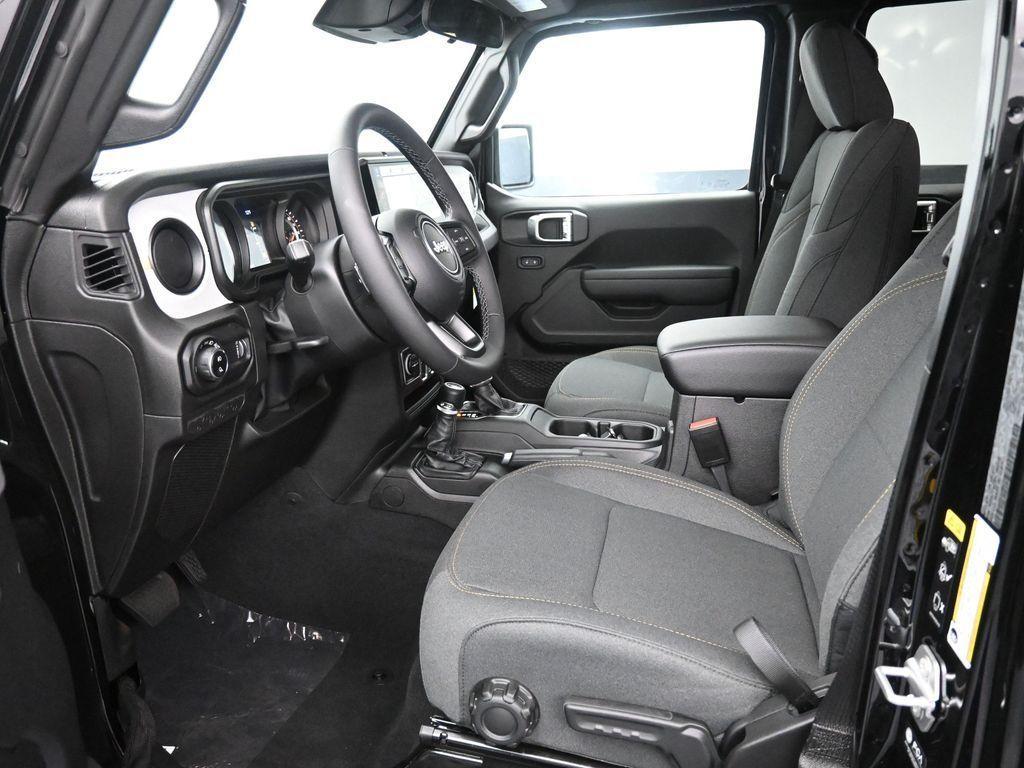 new 2026 Jeep Gladiator car, priced at $49,006