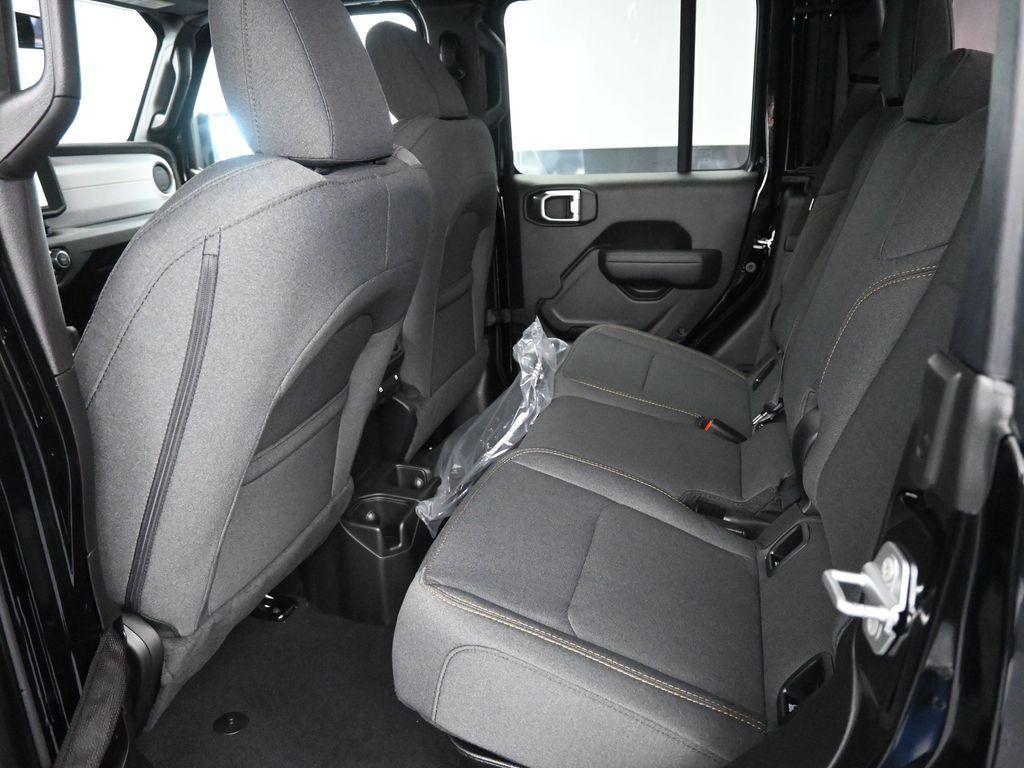 new 2026 Jeep Gladiator car, priced at $49,006