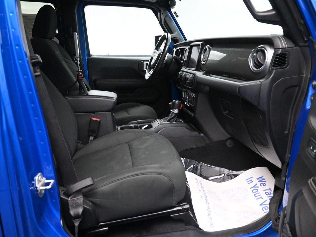 used 2021 Jeep Gladiator car, priced at $30,545