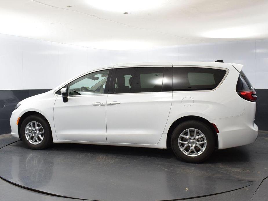 used 2023 Chrysler Pacifica car, priced at $26,259