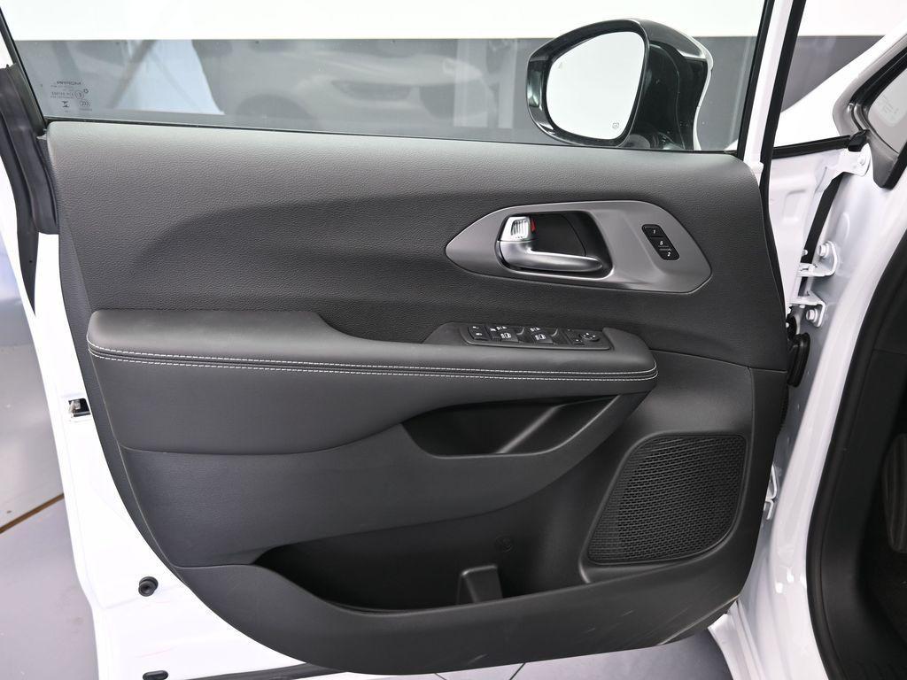 new 2026 Chrysler Pacifica car, priced at $41,227