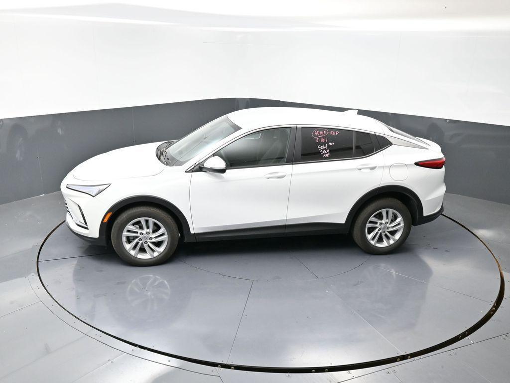 used 2025 Buick Envista car, priced at $24,194