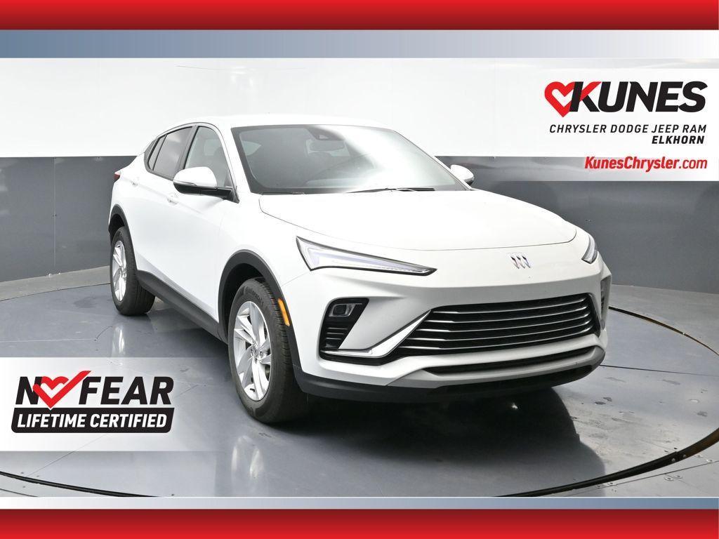 used 2025 Buick Envista car, priced at $24,194