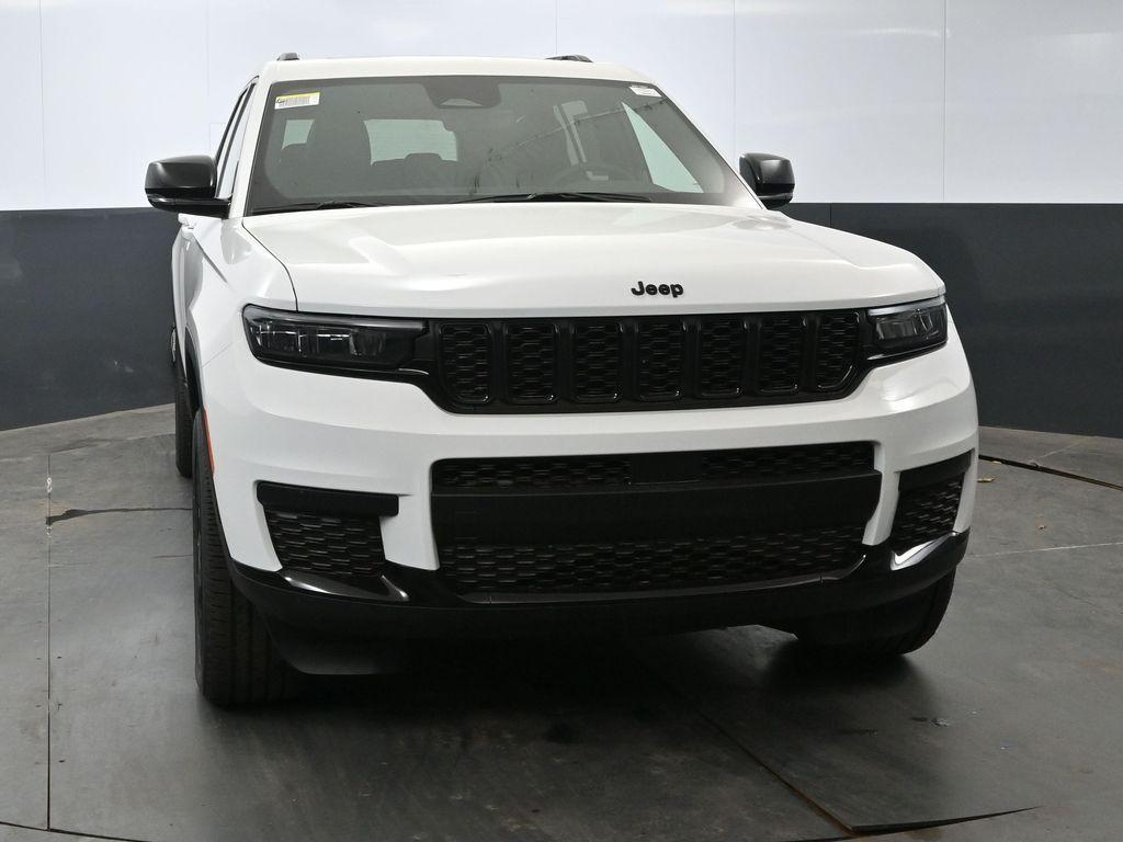 new 2025 Jeep Grand Cherokee L car, priced at $46,696