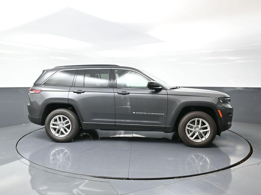 new 2025 Jeep Grand Cherokee car, priced at $42,915