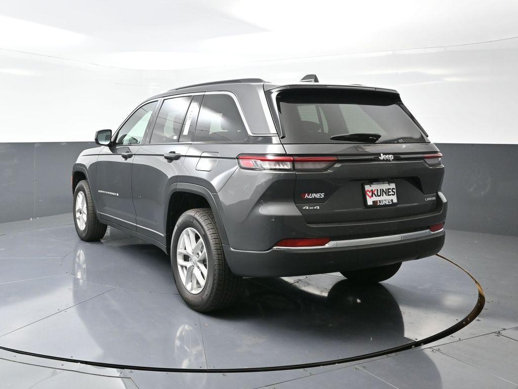 new 2025 Jeep Grand Cherokee car, priced at $42,915