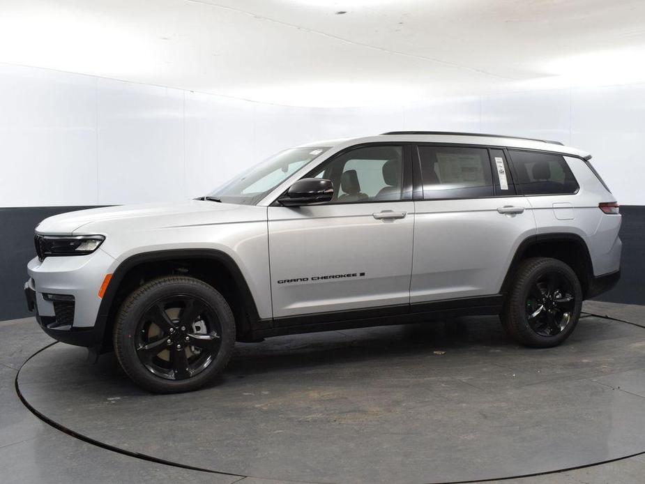 new 2024 Jeep Grand Cherokee L car, priced at $48,729