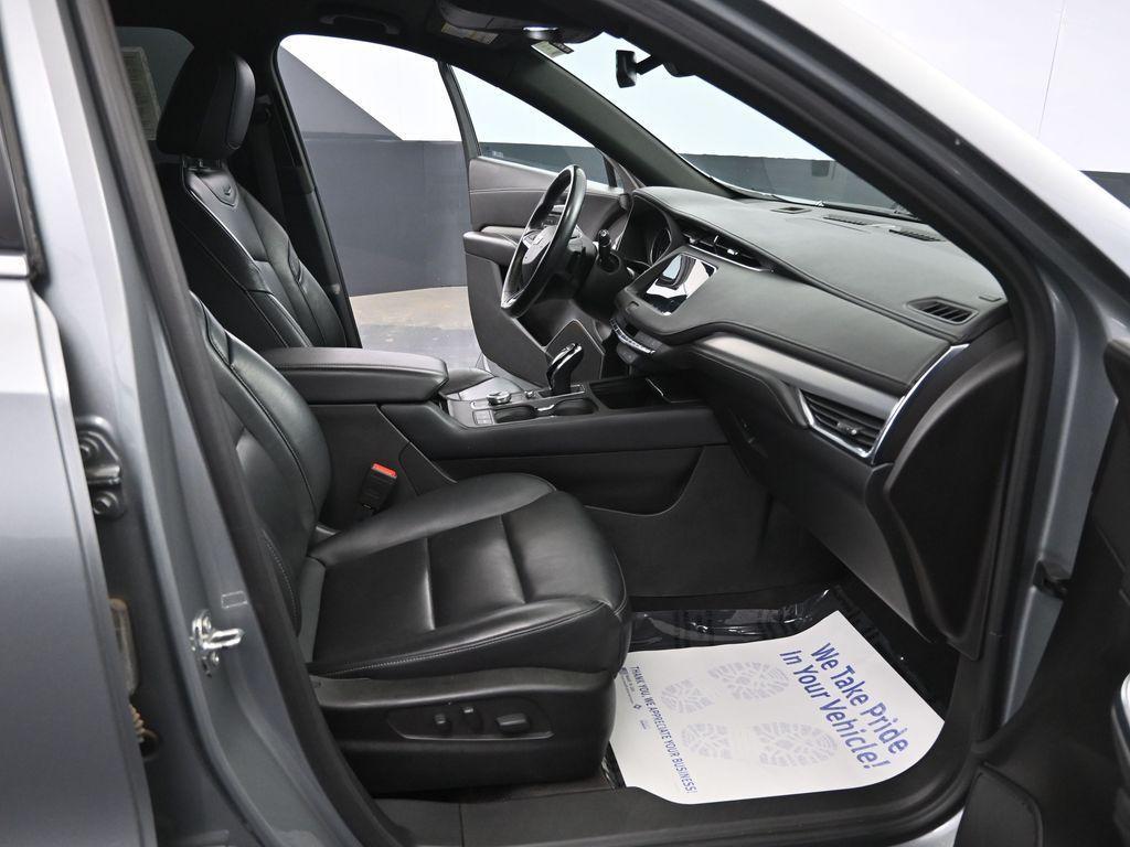 used 2023 Cadillac XT4 car, priced at $26,560