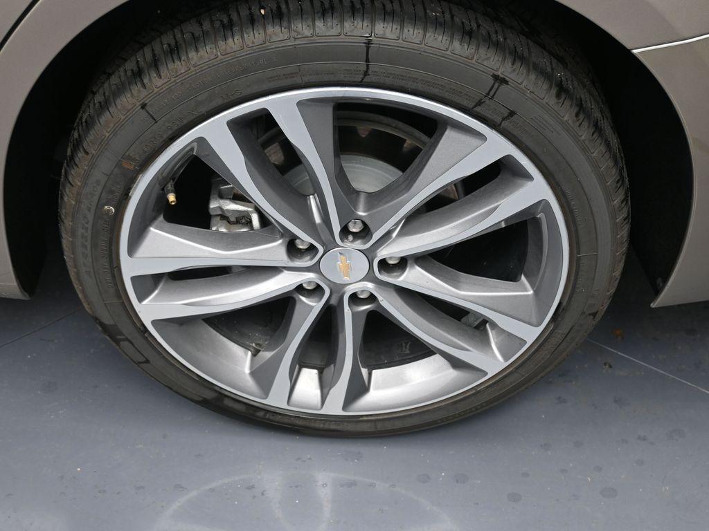 used 2024 Chevrolet Malibu car, priced at $25,562