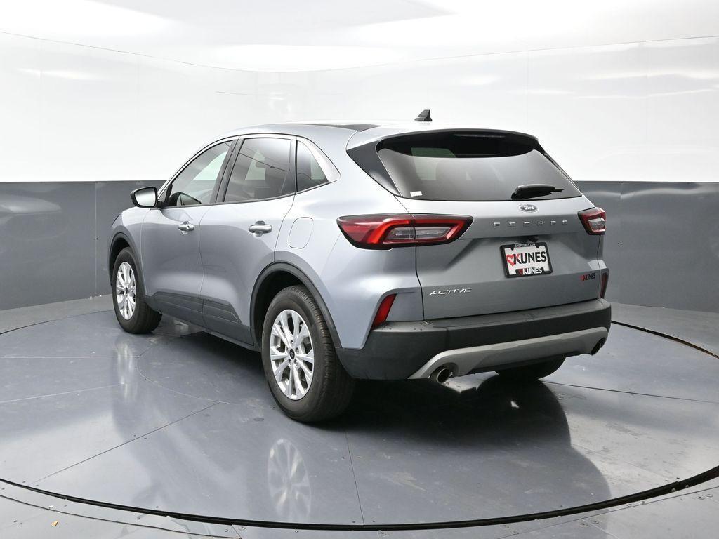 used 2024 Ford Escape car, priced at $20,794