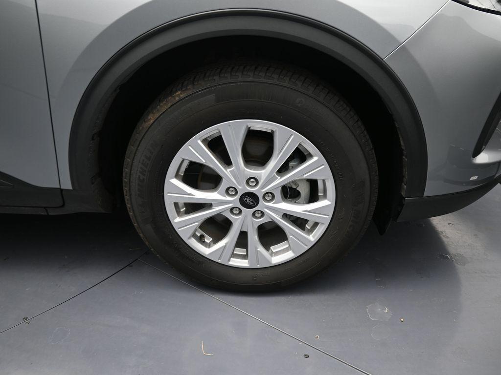 used 2024 Ford Escape car, priced at $20,794
