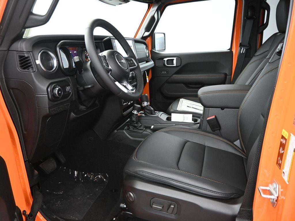 new 2025 Jeep Wrangler car, priced at $55,845