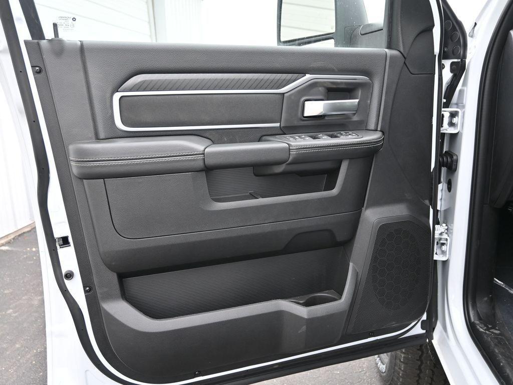 new 2025 Ram 2500 car, priced at $70,125