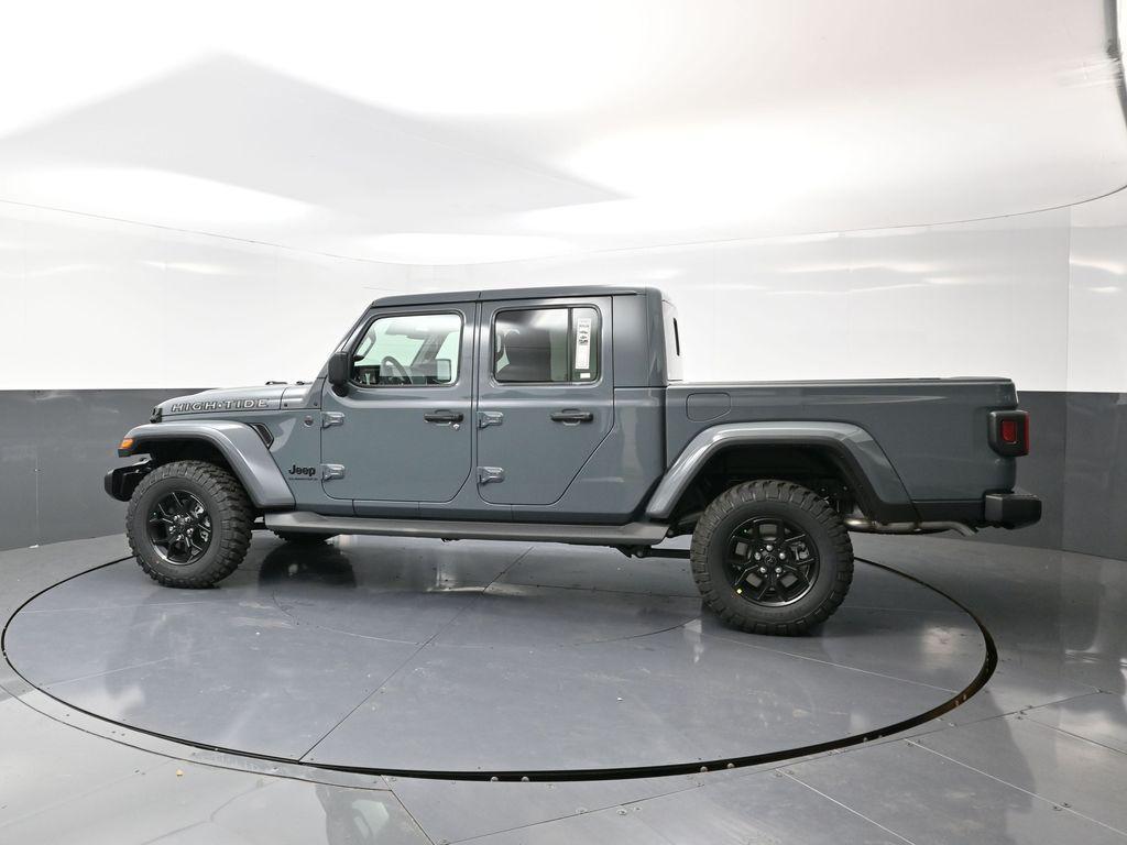 new 2025 Jeep Gladiator car, priced at $48,240