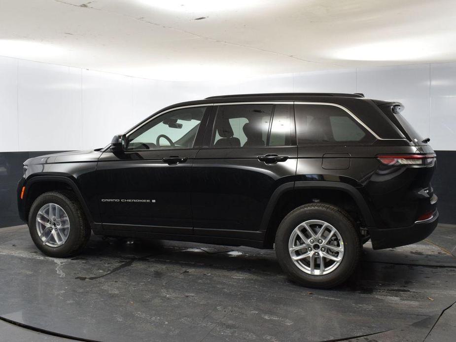 new 2025 Jeep Grand Cherokee car, priced at $38,961