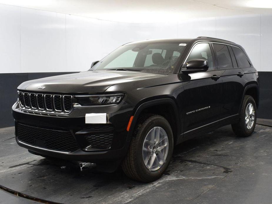 new 2025 Jeep Grand Cherokee car, priced at $38,961