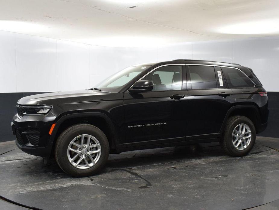 new 2025 Jeep Grand Cherokee car, priced at $38,958