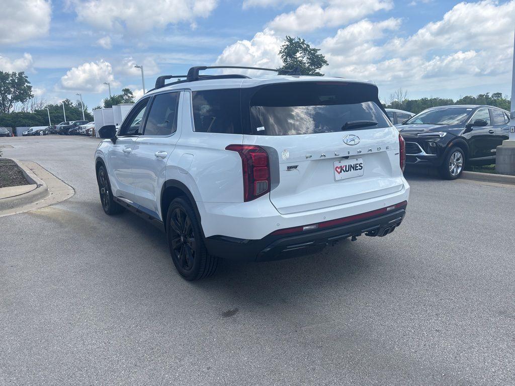 used 2024 Hyundai Palisade car, priced at $39,112