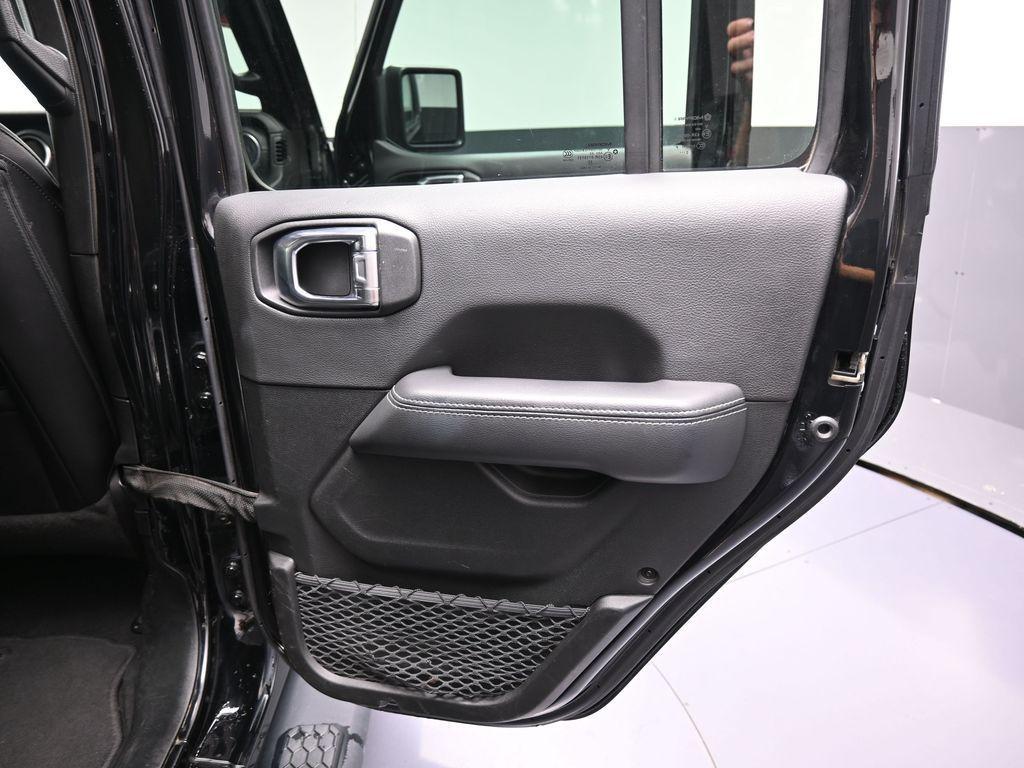 used 2022 Jeep Wrangler Unlimited car, priced at $33,985