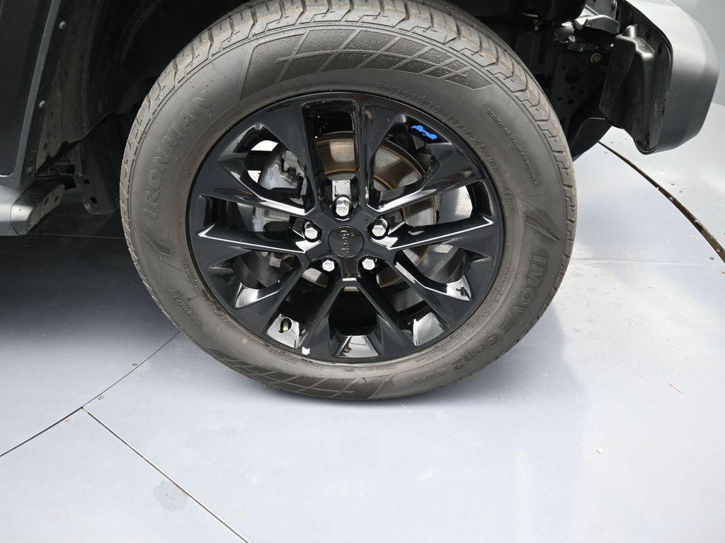 used 2022 Jeep Wrangler Unlimited car, priced at $33,985