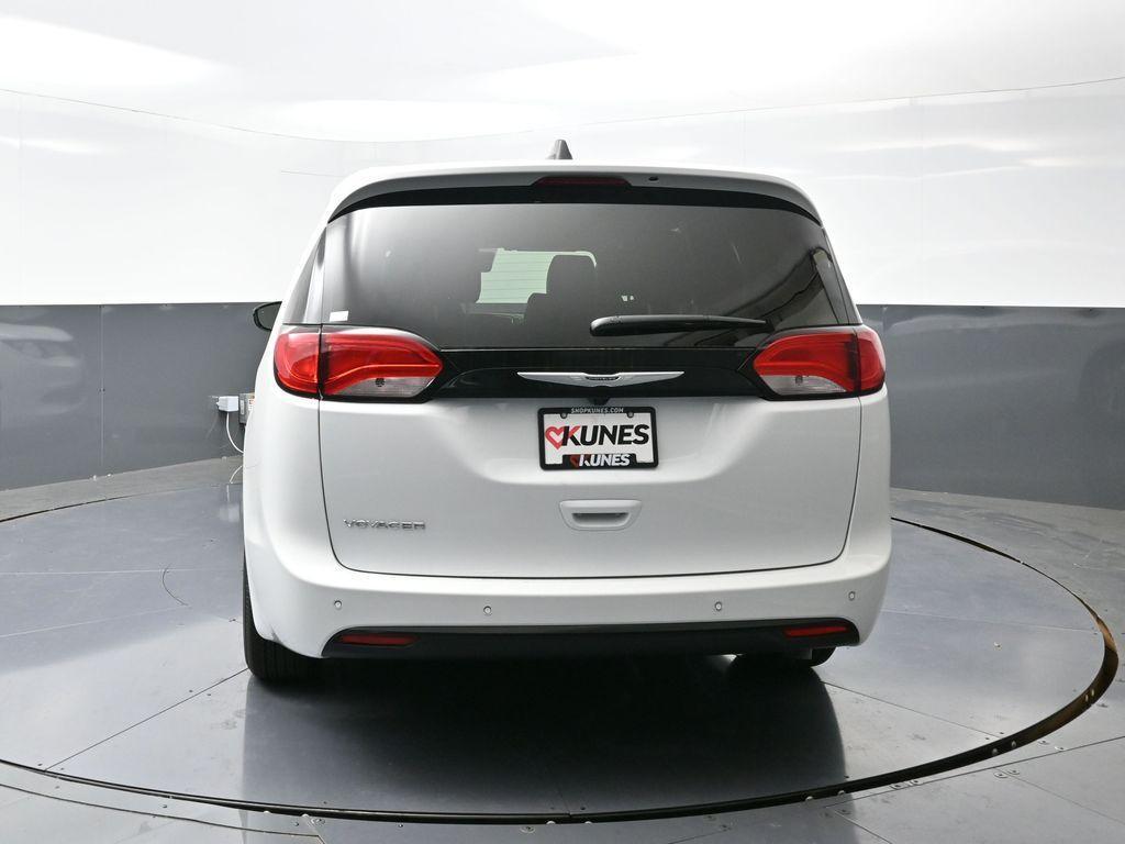 new 2026 Chrysler Voyager car, priced at $41,108