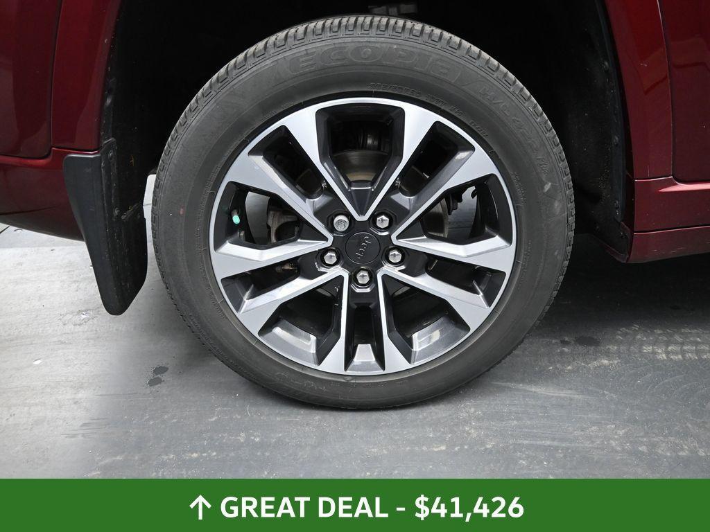 used 2022 Jeep Grand Cherokee car, priced at $41,426