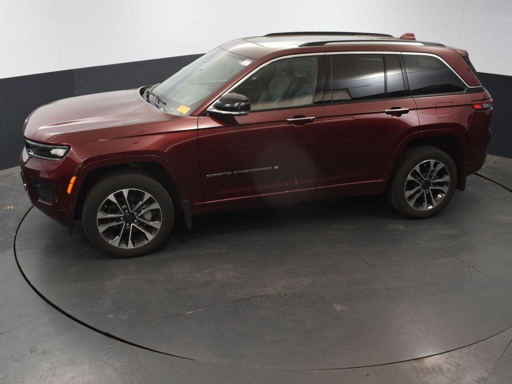 used 2022 Jeep Grand Cherokee car