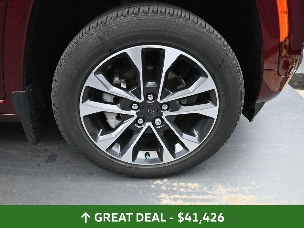 used 2022 Jeep Grand Cherokee car, priced at $41,426
