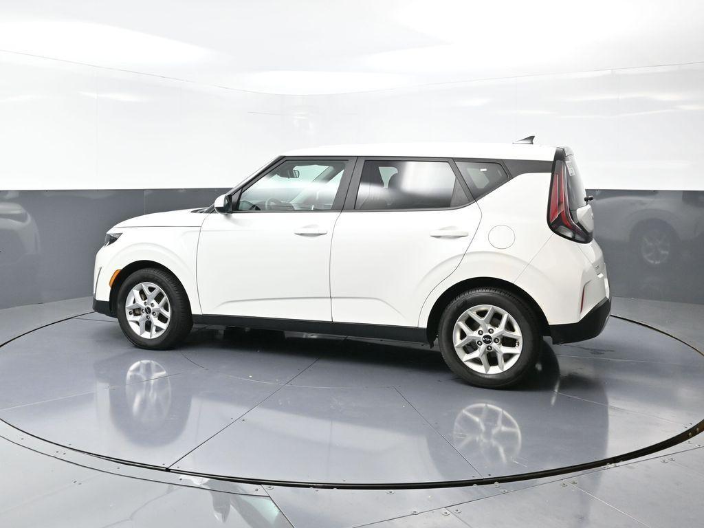 used 2023 Kia Soul car, priced at $15,772