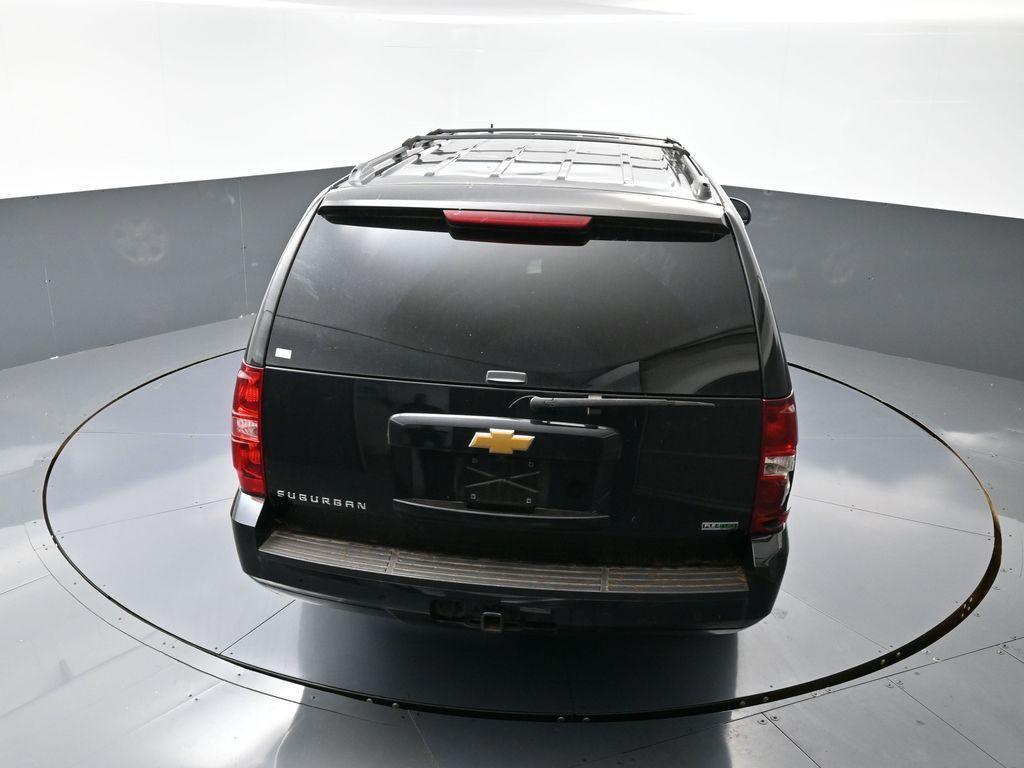 used 2011 Chevrolet Suburban car, priced at $2,995
