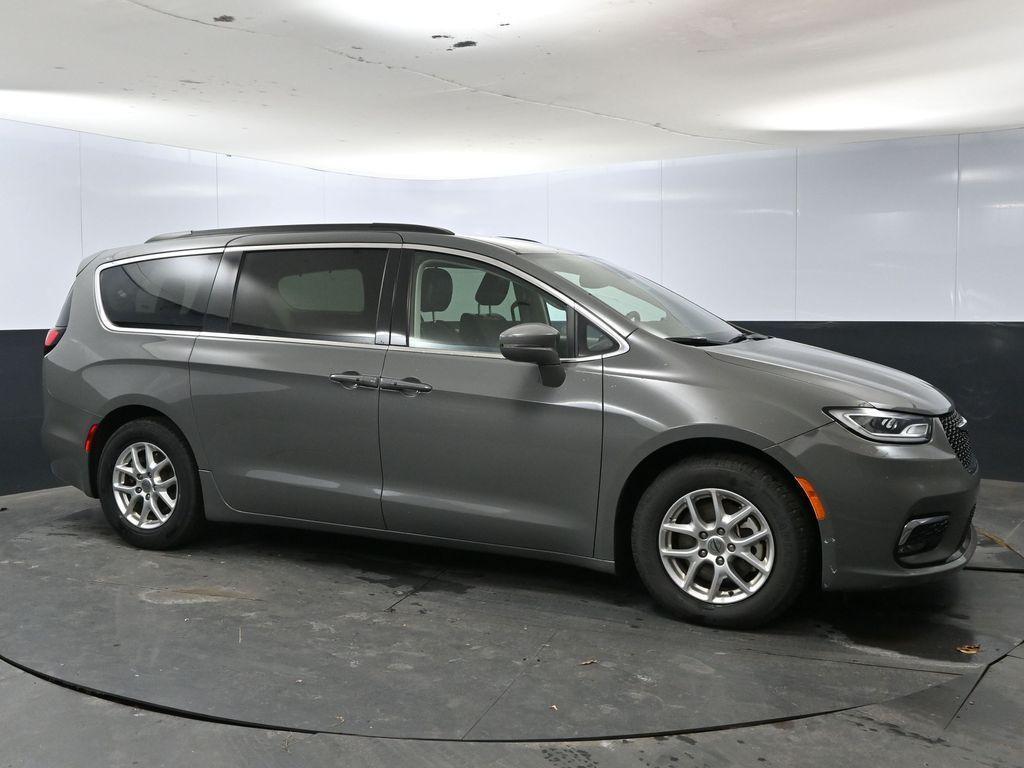 used 2022 Chrysler Pacifica car, priced at $21,054