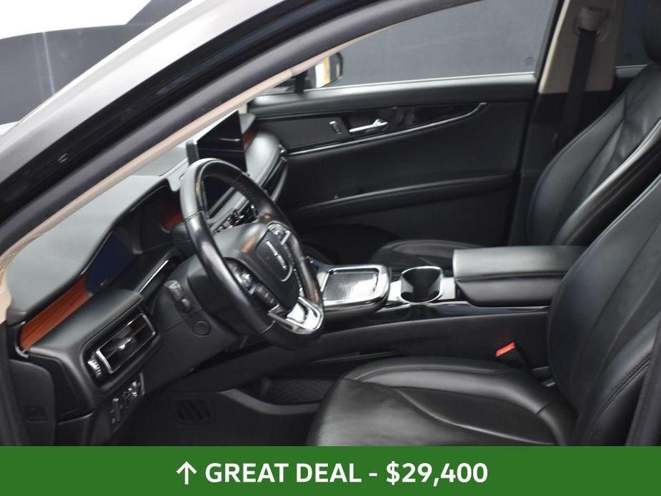 used 2022 Lincoln Nautilus car, priced at $29,400