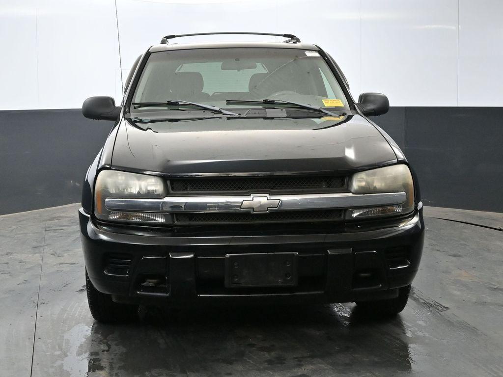 used 2004 Chevrolet TrailBlazer car, priced at $4,995