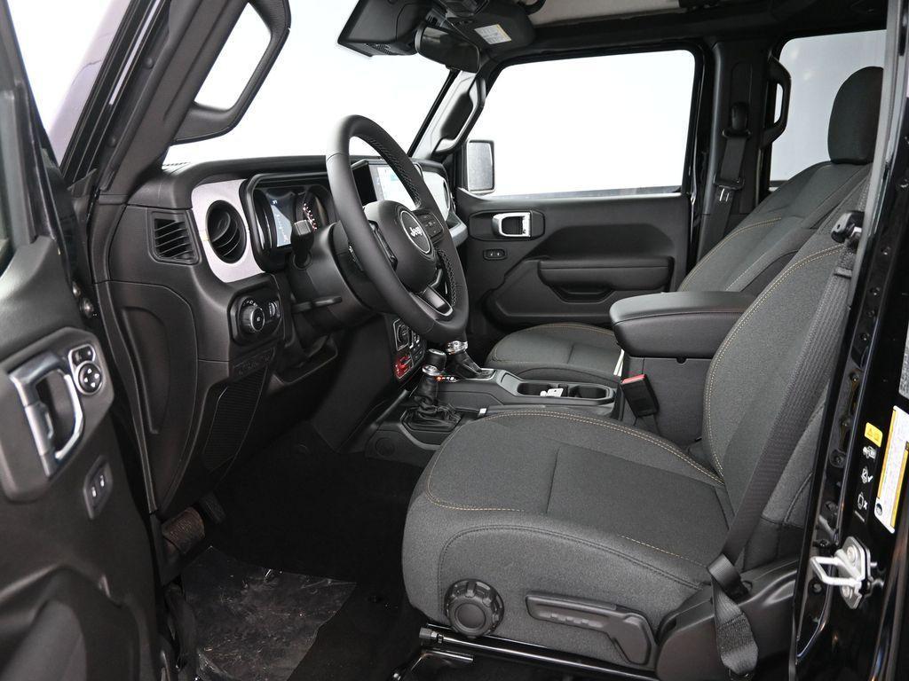 new 2025 Jeep Wrangler car, priced at $52,889