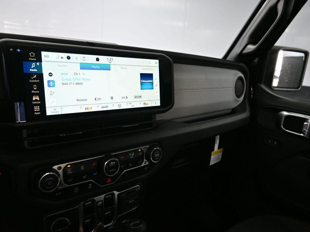 new 2025 Jeep Wrangler car, priced at $52,889