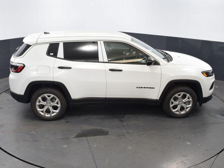 new 2024 Jeep Compass car, priced at $24,471