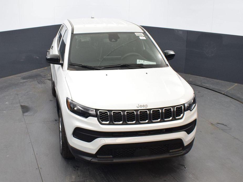 new 2024 Jeep Compass car, priced at $24,471
