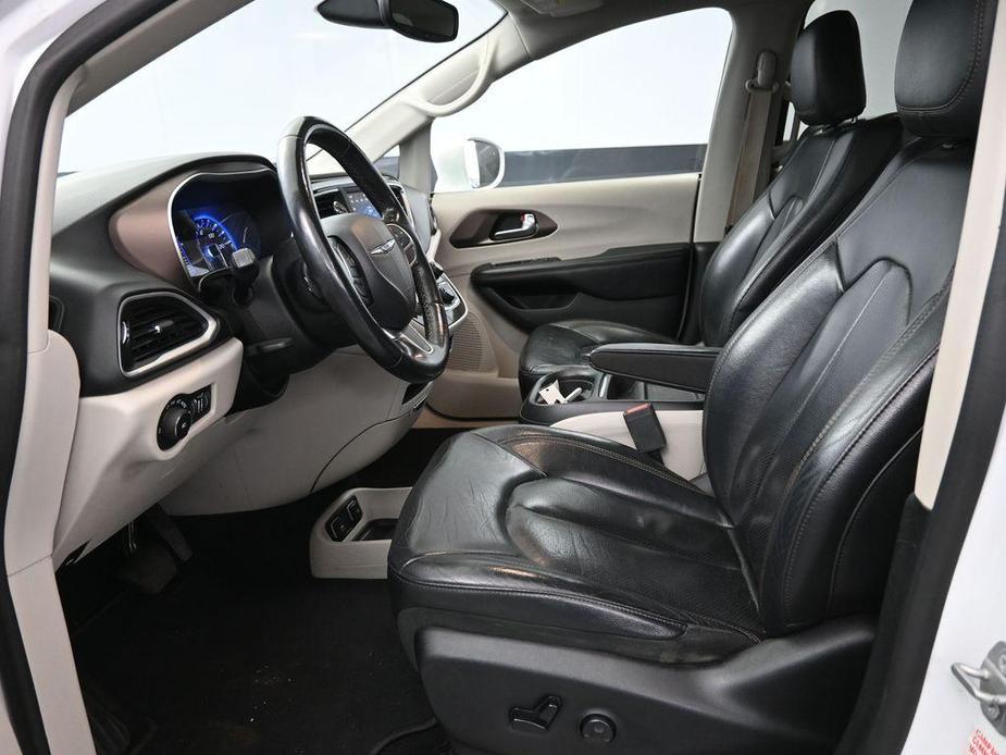 used 2019 Chrysler Pacifica car, priced at $13,435