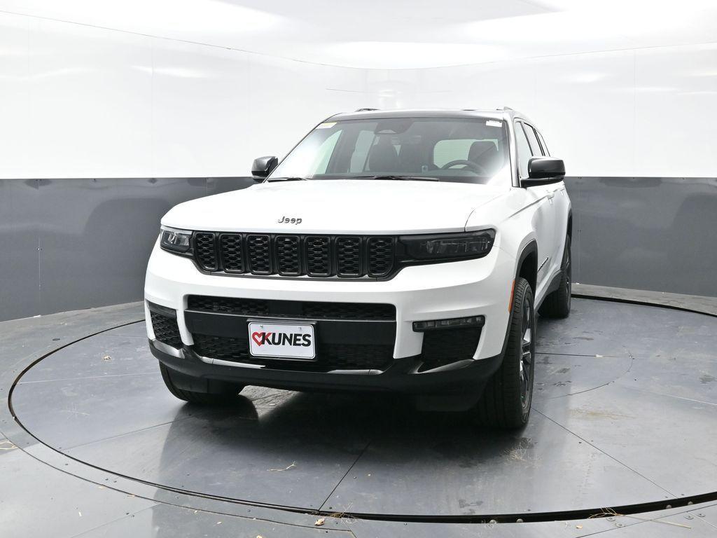 new 2025 Jeep Grand Cherokee L car, priced at $52,391