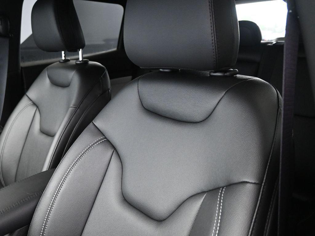 new 2025 Jeep Compass car, priced at $35,085