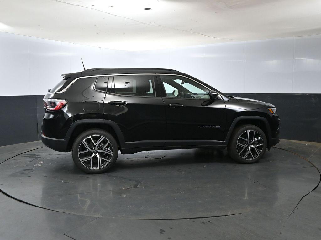new 2025 Jeep Compass car, priced at $35,085