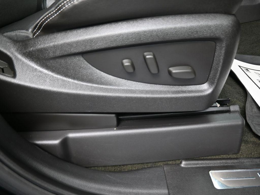 used 2016 GMC Yukon XL car, priced at $20,932