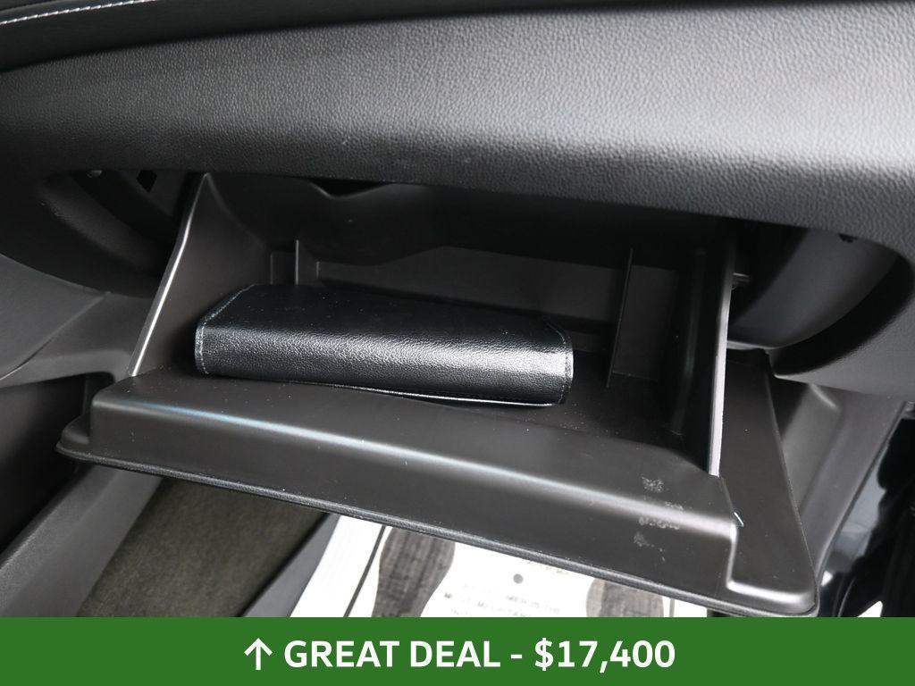 used 2016 GMC Yukon XL car, priced at $17,400