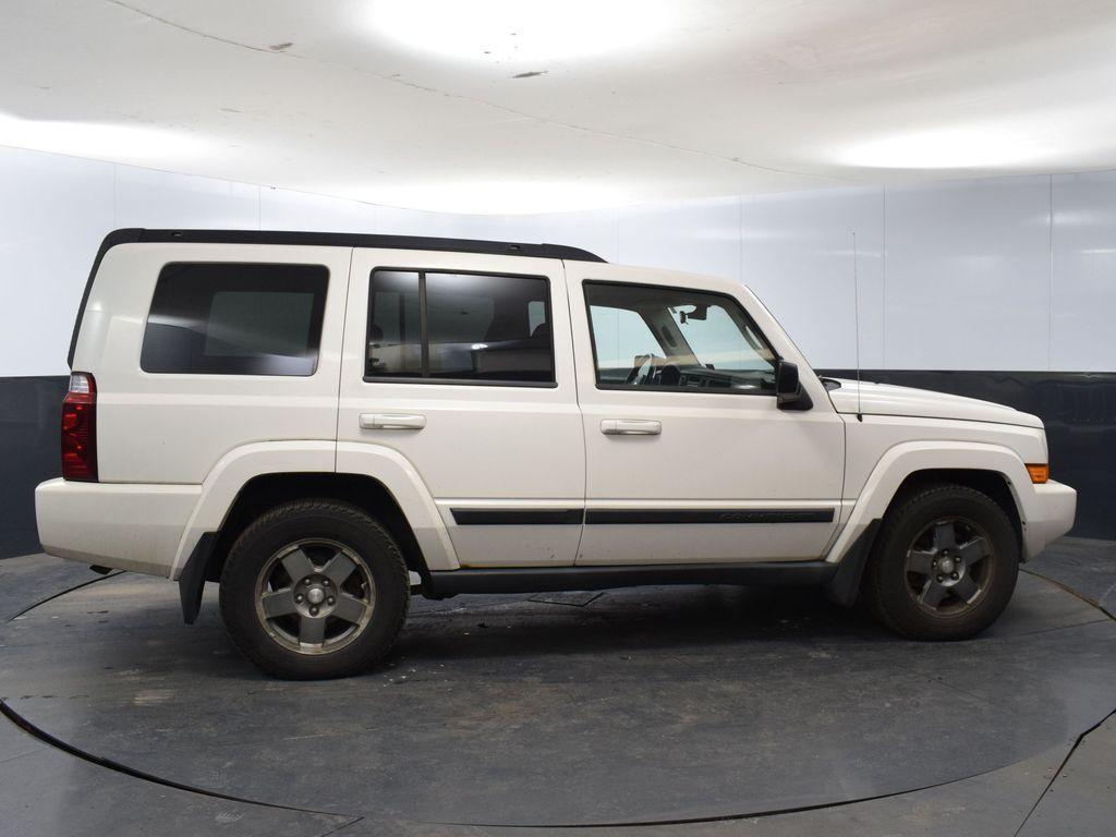 used 2007 Jeep Commander car, priced at $6,995