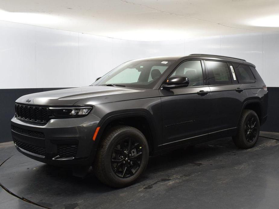 new 2025 Jeep Grand Cherokee L car, priced at $43,907