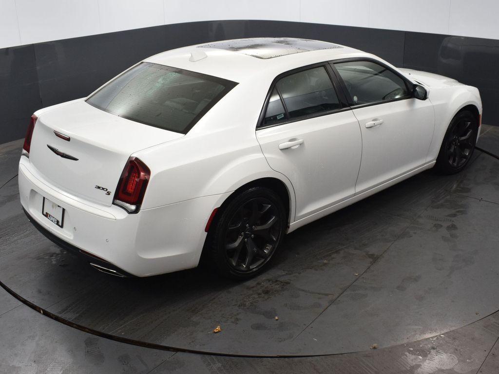 used 2022 Chrysler 300 car, priced at $28,999
