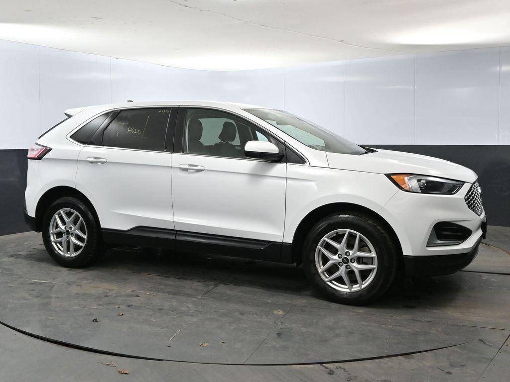 used 2024 Ford Edge car, priced at $25,511