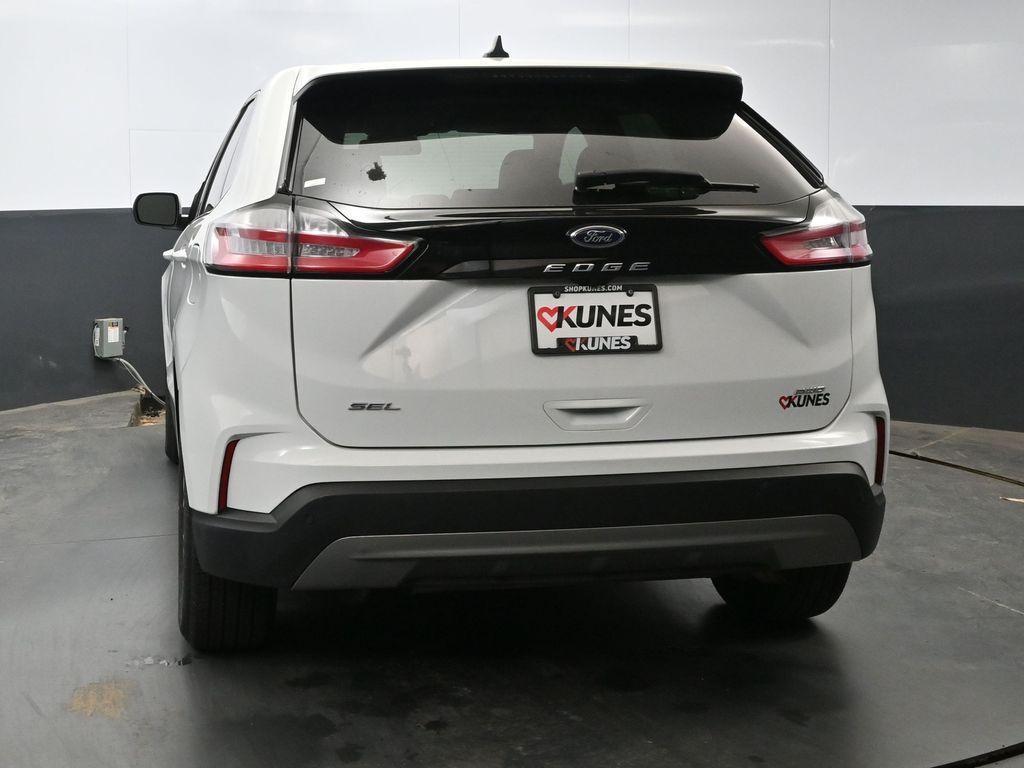 used 2024 Ford Edge car, priced at $26,123