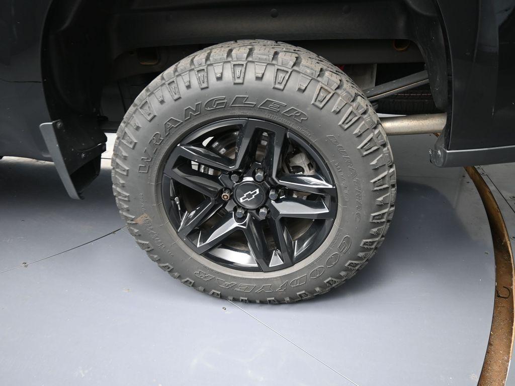 used 2021 Chevrolet Silverado 1500 car, priced at $38,474